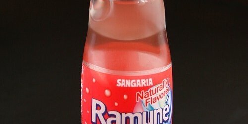 Ramune Strawberry Soda