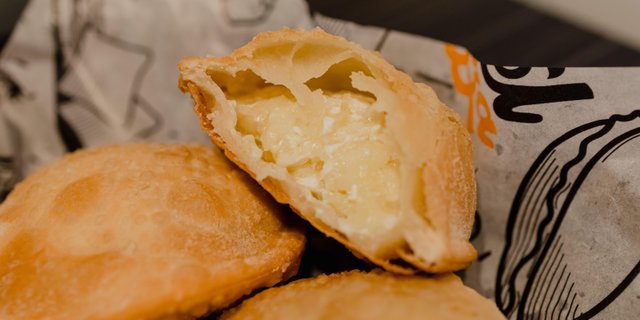 Potato & Cheese Pastelito
