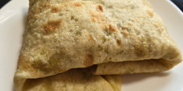 Dhalpuri Roti Wrap