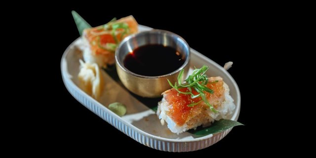 Tuna Nigiri
