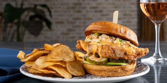 Shelter Island Chicken Sandwich