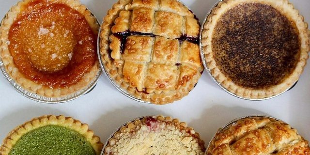 Little Birds Mini Pie Package