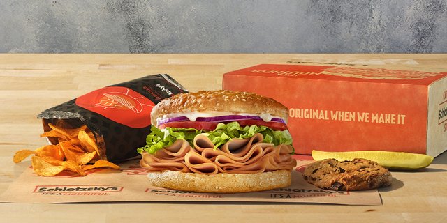 Medium Smoked Turkey Breast Oven-Baked Lunch Box