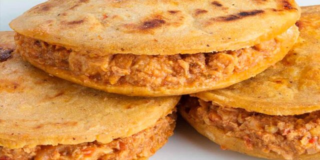 Gorditas De Pollo
