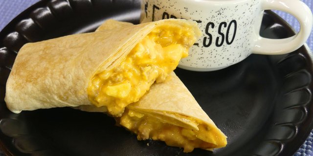 Breakfast Box #4 w/ 2 Sides