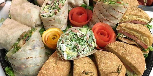 Sandwiches & Wraps Tray