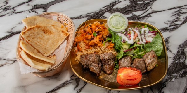 Beef Kabob Boxed Lunch