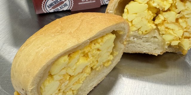 Egg & Cheese Kolache