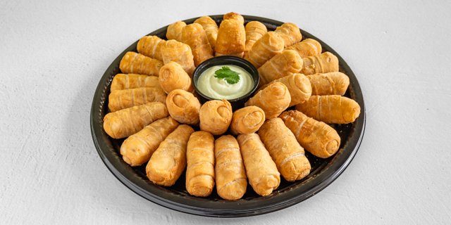 60 Tequenos Tray