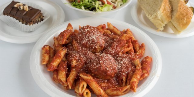 Macaroni & Meatballs