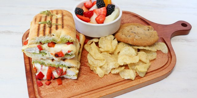 Pesto Sandwich Box Lunch