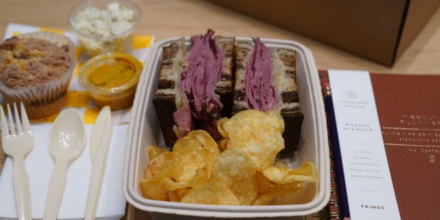 Cuban Box