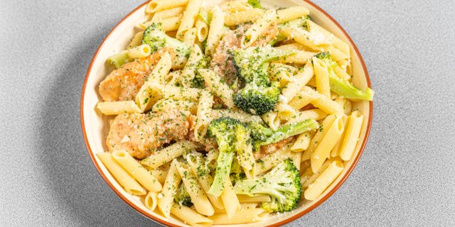 Chicken Broccoli Ziti