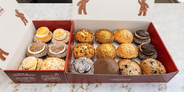 Breakfast & Dessert Combo Muffin Box