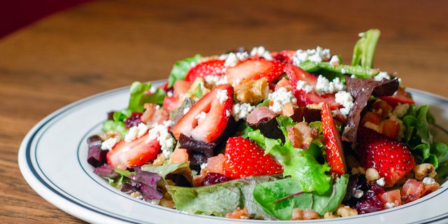 Cranberry & Walnut Salad