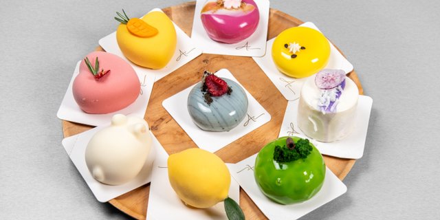 Mousse Cake Combo (L)