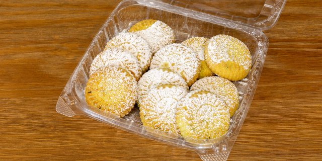 Assorted Mamoul Tray