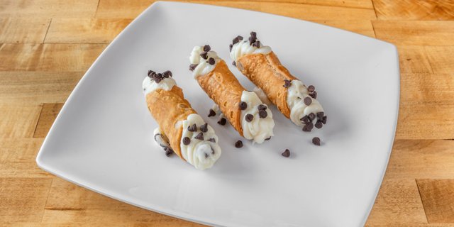 Cannoli