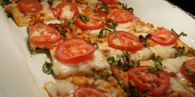 Margherita Flatbread