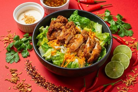 Hatyai Crispy Chicken Salad