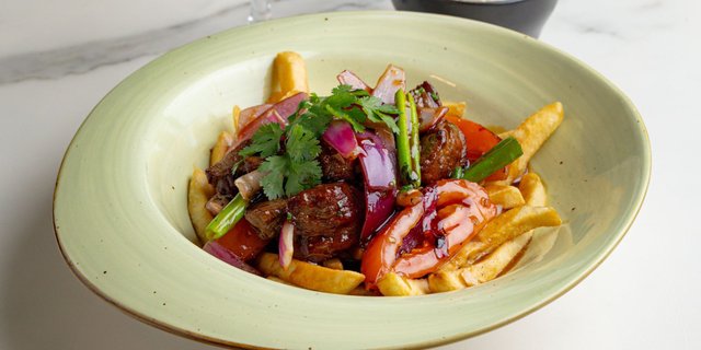 Lomo Saltado