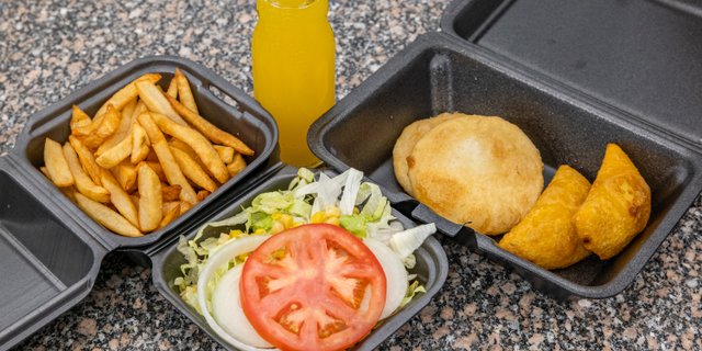 La Clásica Boxed Lunch
