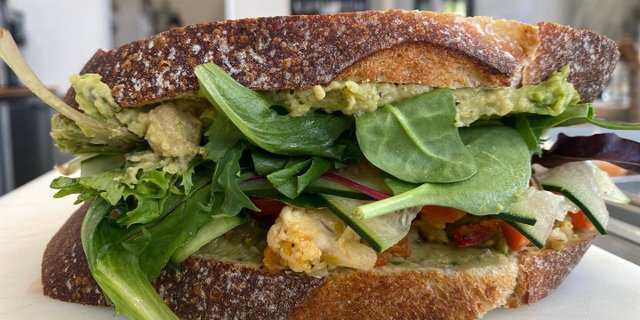 Chickpea & Avocado Sandwich