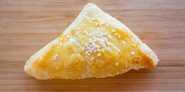 Curry Turnover