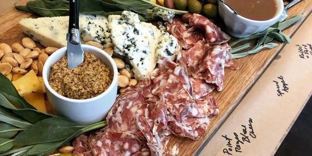 Extra Large Cheese & Charcuterie Platter