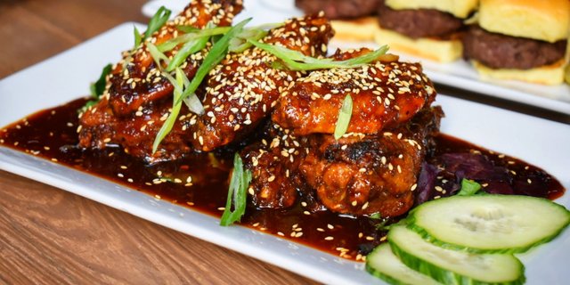 Hurricane Wings