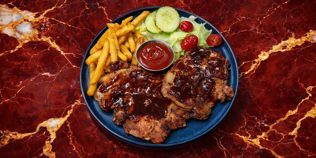 Pork Chop Steak W/ Black Pepper Sauce
