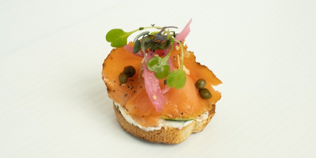 Smoked Salmon Mini Toasts