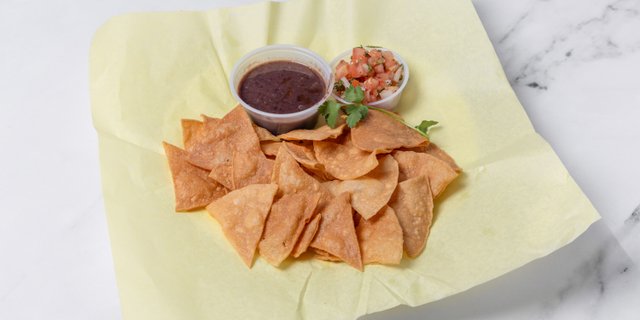 Chips & Black Bean Dip
