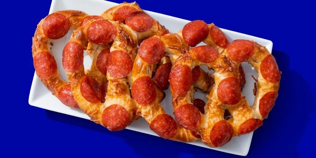 Pepperoni Pretzel Packages