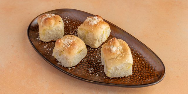 Garlic Rolls