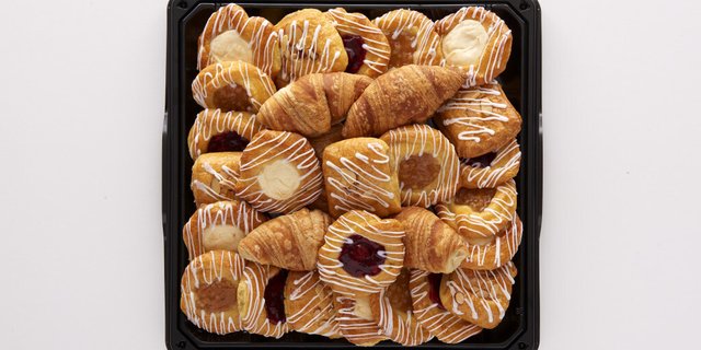 Petite Pastry Platter