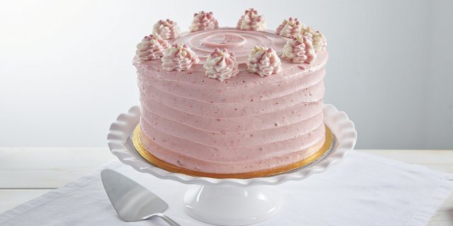 Strawberry Dream Cake