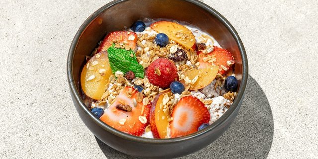 Almond Chia Bowl