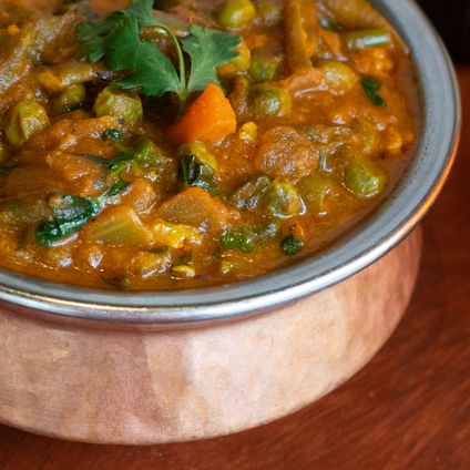 Vegetable Curry w/ Rice