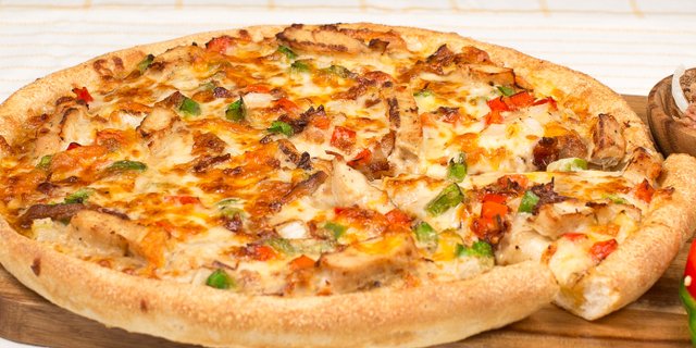 Santa Fe Chicken Catering Pizza