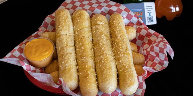 Breadsticks