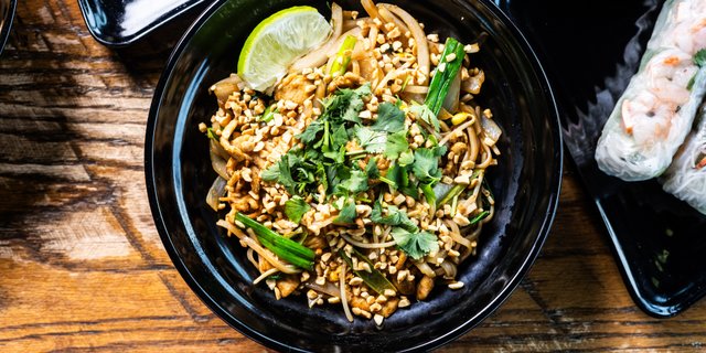 Pad Thai Tray