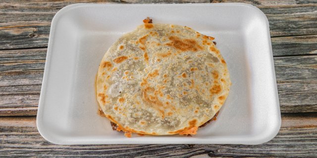 Small Caramelo