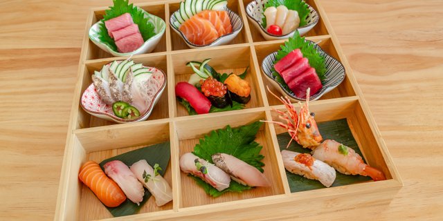 Sushi Sashimi Premium
