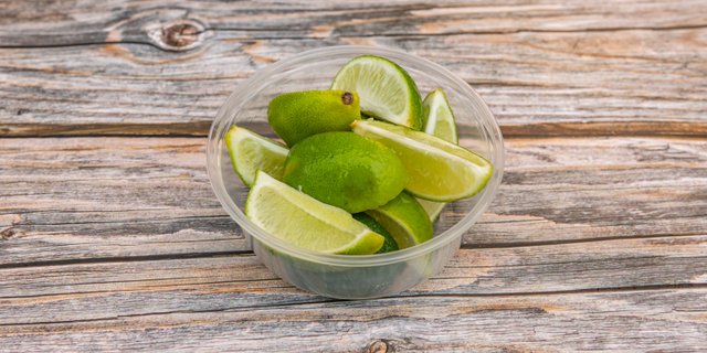 Fresh Lime Wedges (10ea)