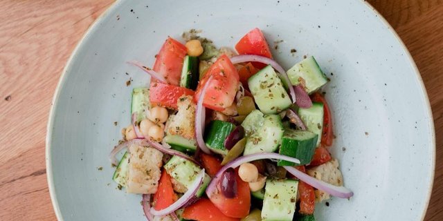 Mediterranean Salad
