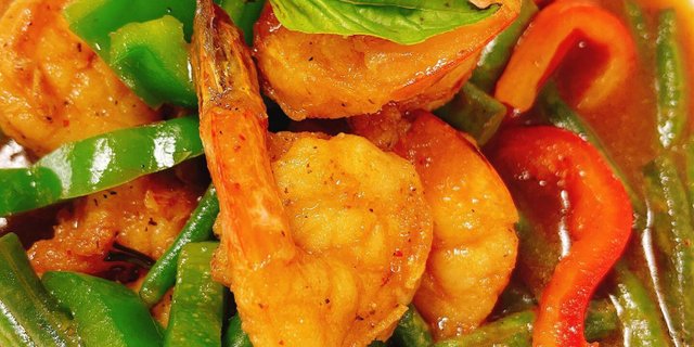 Pad Prik Gaeng Stir-Fry