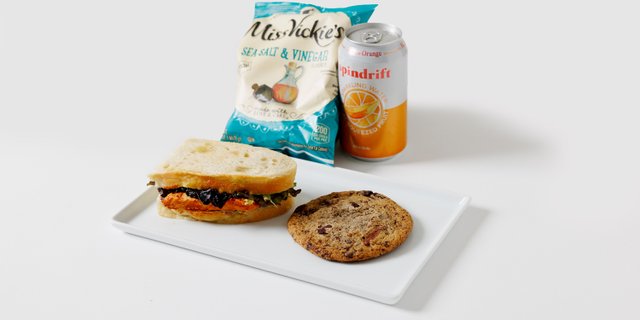 Flour's Lunch Bundle