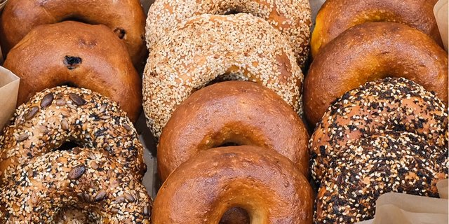 Bagel Box
