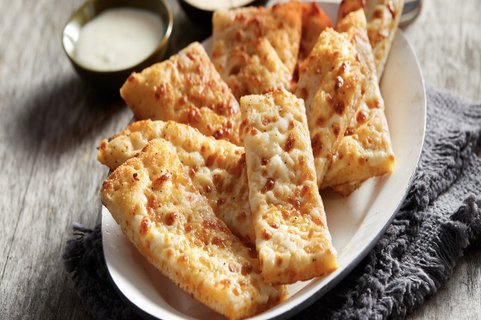 Garlic Sticks w/ Cheese